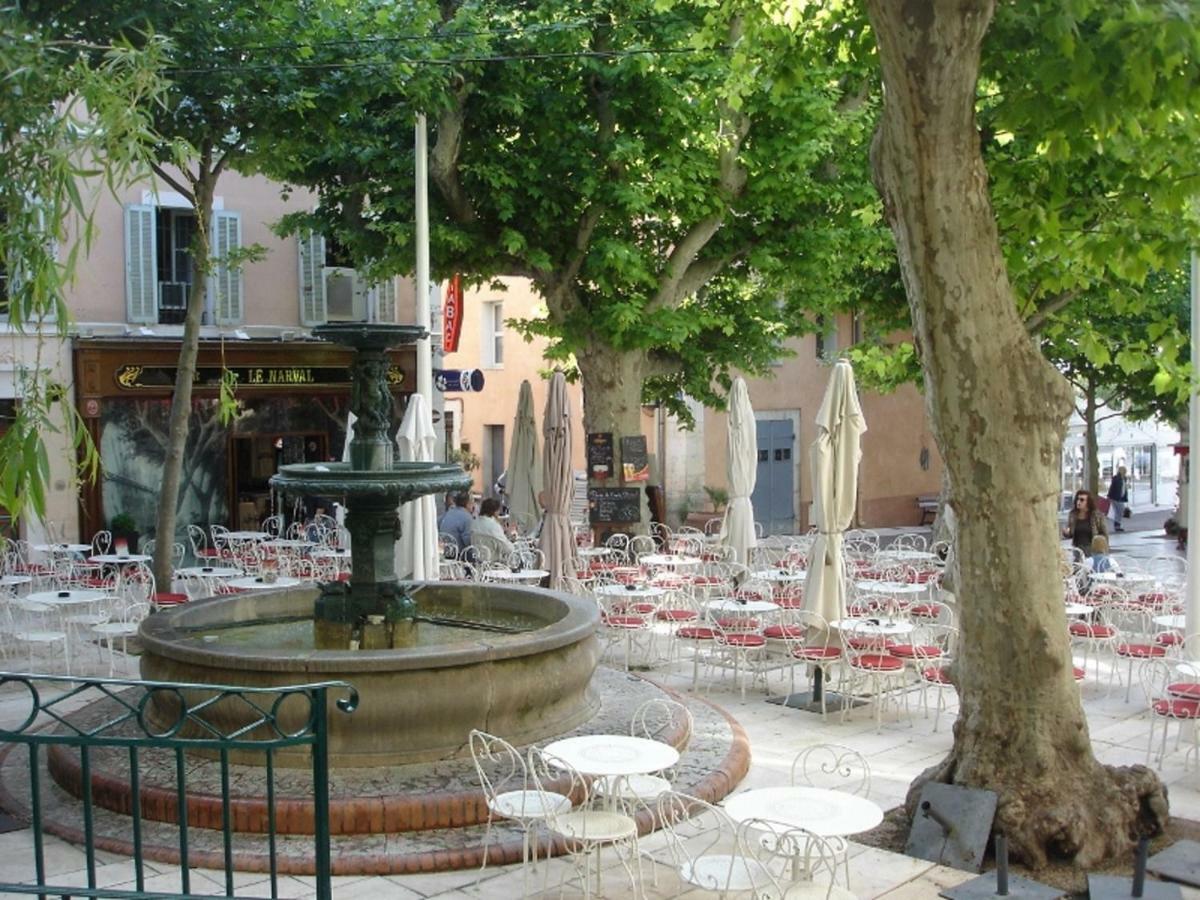 Au Coeur De La Ville Бандоль Экстерьер фото
